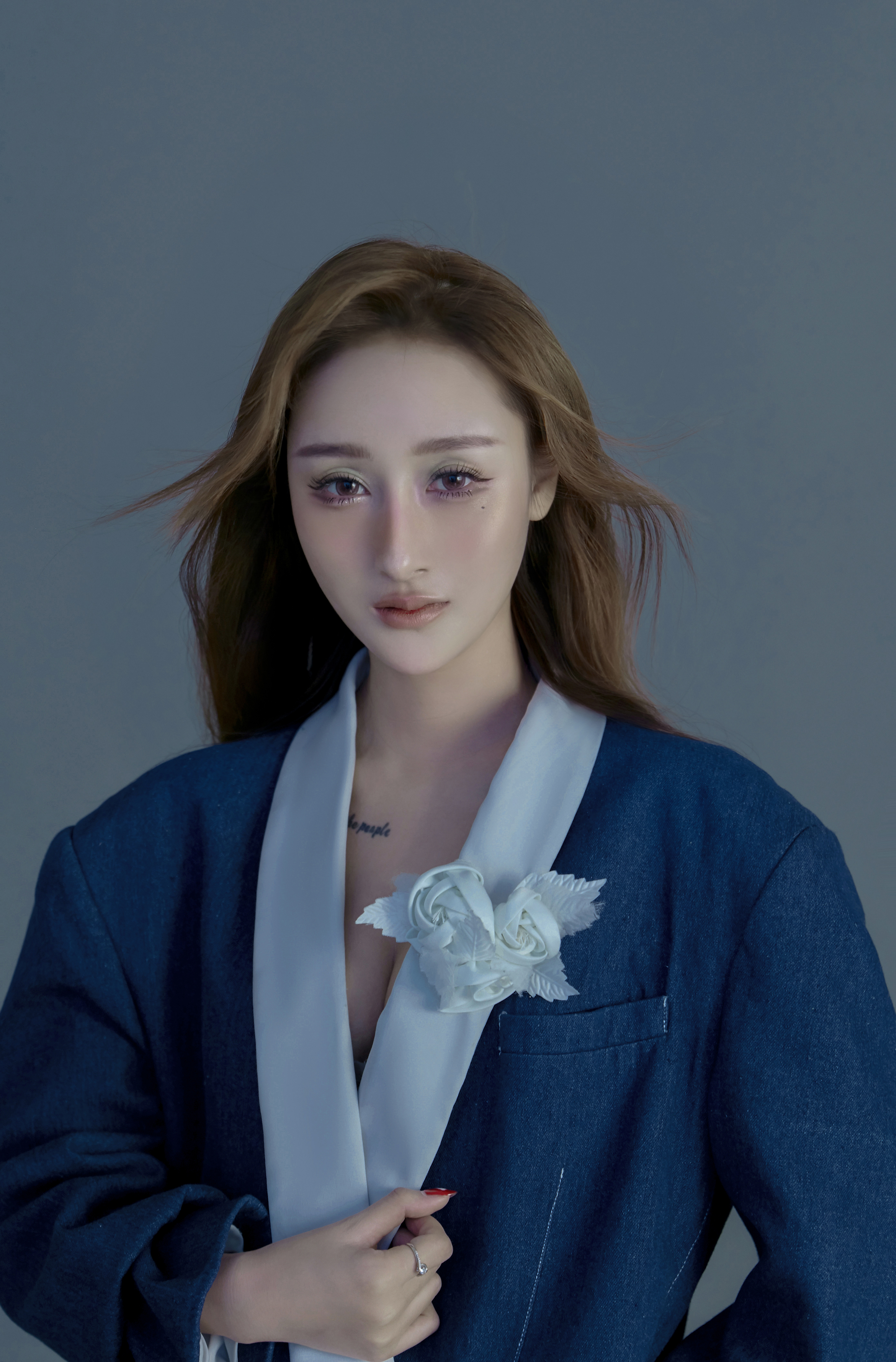 科普展现:菲儿真实姓名（菲儿姓什么）